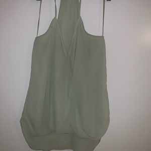 Loose green tank